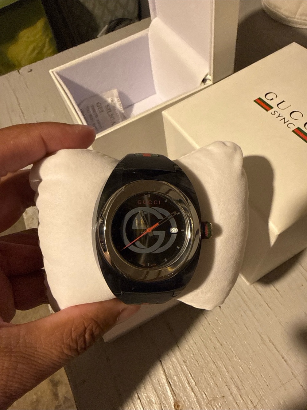 Gucci Black Watch with Red and Green Signature Stripe - Picture 3 of 7